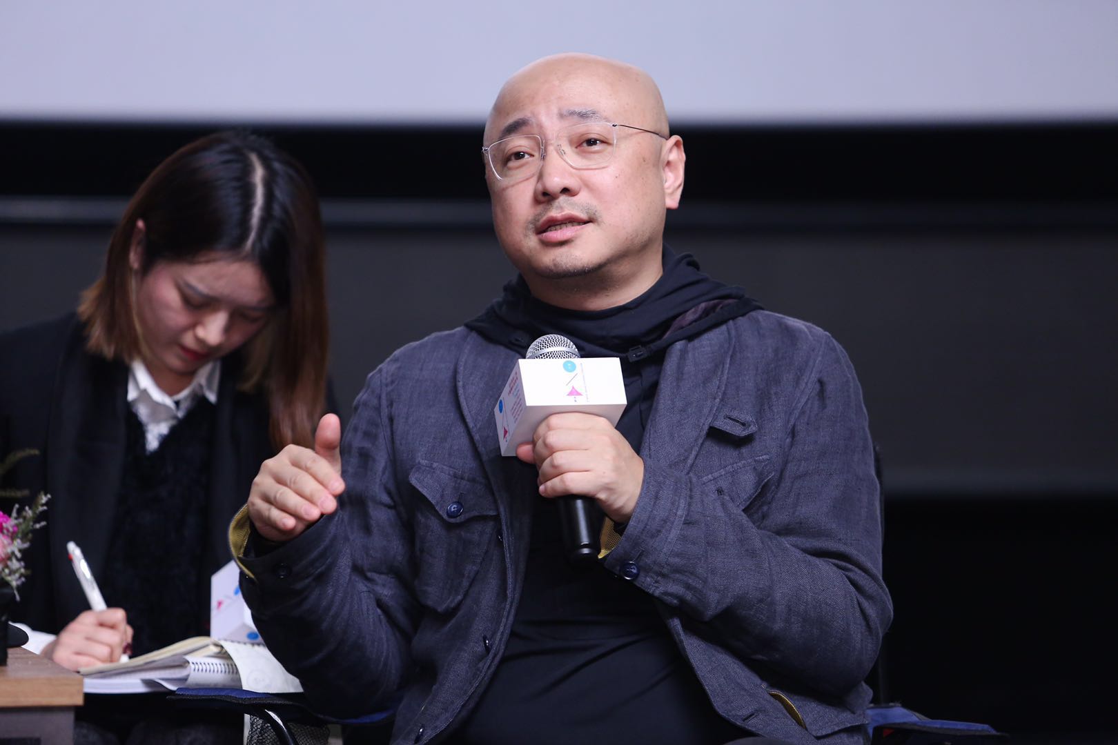 《我不是药神》徐峥获评“2018年度责任人物”缩略图 《我不是药神》徐峥获评“2018年度责任人物”缩略图